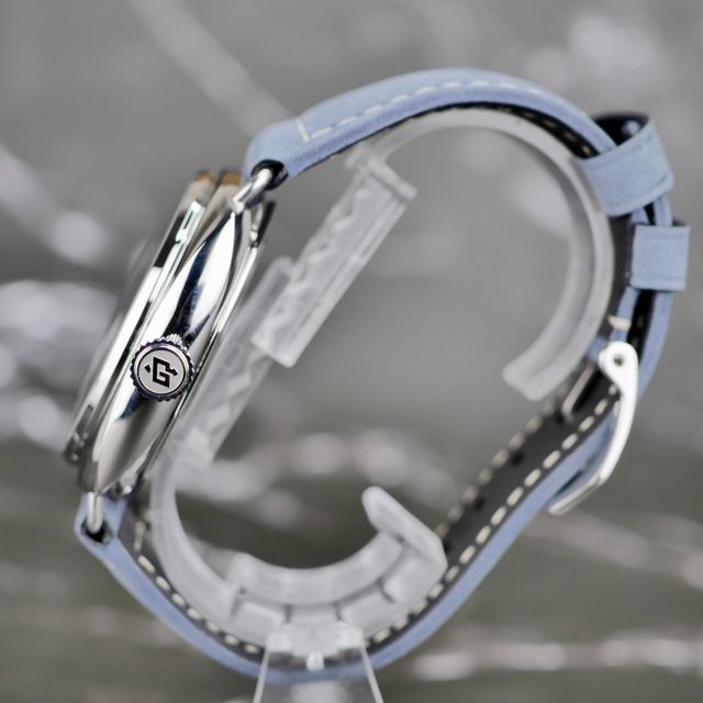 Panerai Radiomir Officine PAM01383 Image 2